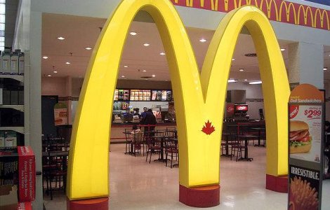 Nu mai merge lumea la "Mac"? Vanzarile McDonald`s au scazut