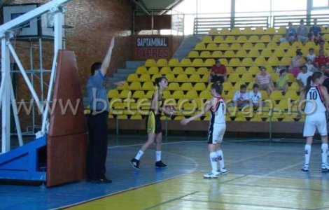 O baschetbalista din SUA venita in Romania a incercat sa se sinucida