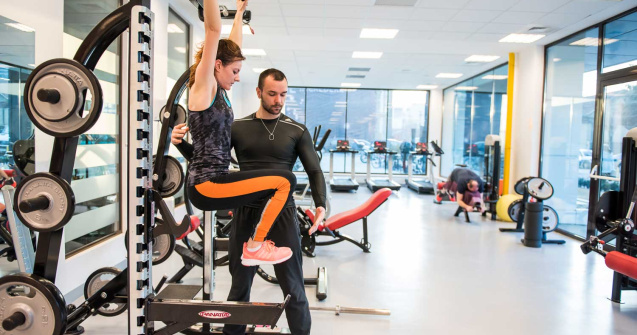 Stroe, cifre pentru distanțarea socială la sală: 10 metri la fitness, 7 metri la aparate, 4 metri la vestiar