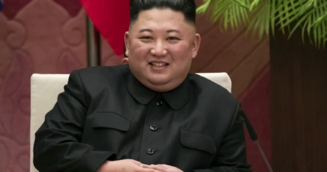 Coreea de Nord face zeci de milioane de dolari din vânzarea de... nisip