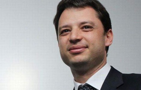 Ministrul bulgar al economiei, atacat cu bulgari de zapada