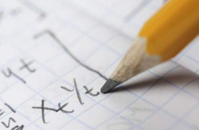 Rezultate slabe la matematica la prima simulare de examene din Capitala