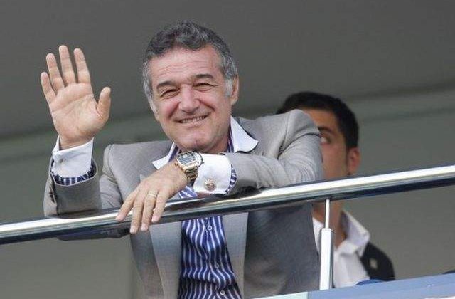 Becali: Nu ma mai intorc in Romania. Patronul Stelei, condamnat la INCHISOARE