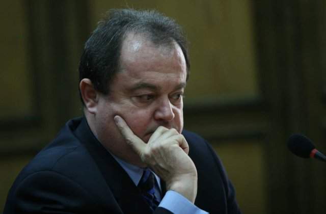 Blaga: Voi candida la presedintia PDL. Propun ca data Conventiei sa fie 23 martie