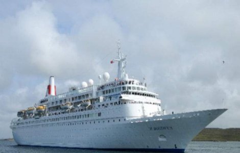Un pachebot cu 4.000 de oameni la bord, in deriva in largul Mexicului