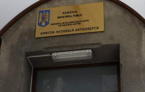 DNA pune la indoiala calitatea de opera stiintifica a lucrarilor lui Adrian Nastase