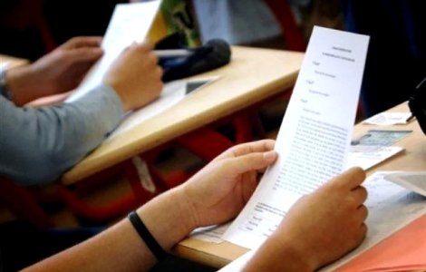 Un singur elev din 162.000 a fost întors din drum pentru că avea febră