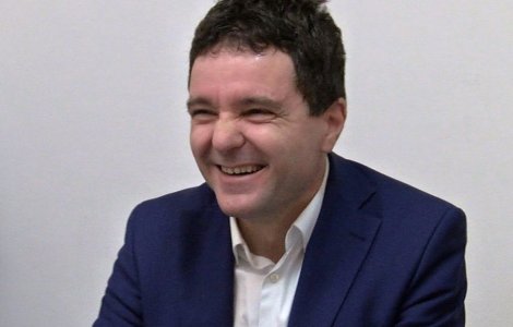 Nicușor Dan îi dă replică Gabrielei Firea: „N-aș recomanda-o nici ca președinte de scară de bloc”