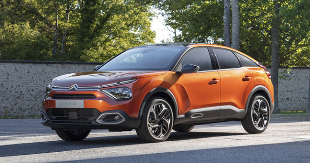 Primele imagini cu noul Citroen C4 și versiunea electrică e-C4