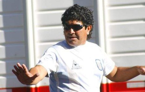 Maradona urmeaza o terapie antistres