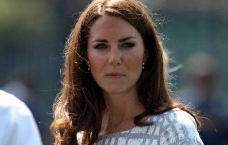 Kate Middleton, in bikini si gravida!