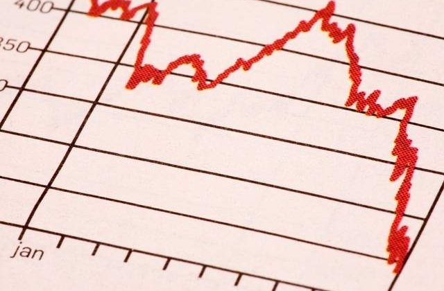 Am evitat la limita recesiunea: Economia a crescut cu 0,2% in 2012