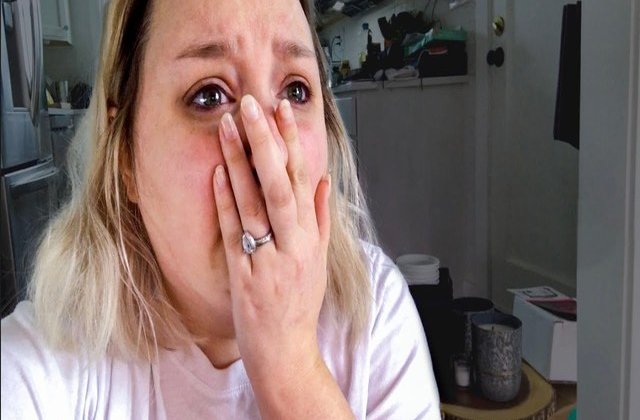 VIDEO Reacția emoționantă a unei femei c&acirc;nd află că a rămas &icirc;nsărcinată după 15 ani de &icirc;ncercări