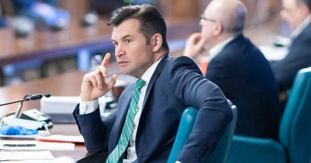 Ionuț Stroe, o nouă gafă după ce a apărutîn chiloți la TV