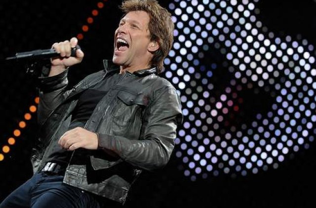 Jon Bon Jovi critica Guitar Hero