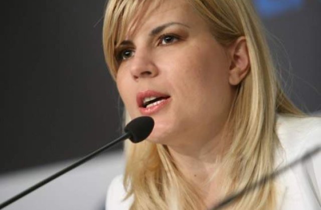 Elena Udrea, premiata pentru ca e &#39;afurisita si incapatanata&#39;