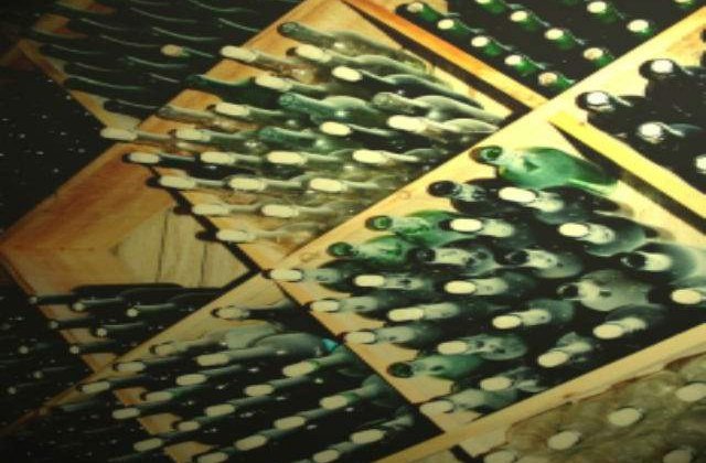 Peste 20 mii de sticle de vin mai scumpe de 100 de euro se vand anual in restaurante