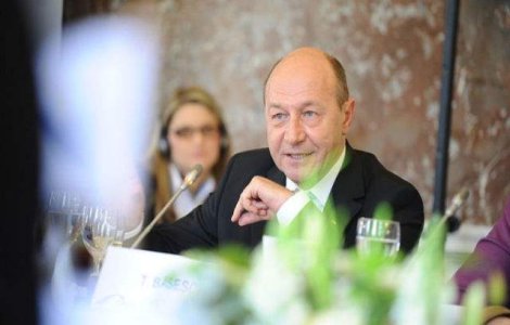 Basescu: In mod categoric, Romania nu va avea anul acesta recesiune