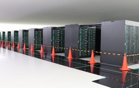 Japonezii au cel mai rapid supercomputer din lume. Face 415.000.000.000.000.000 de calcule/ secundă