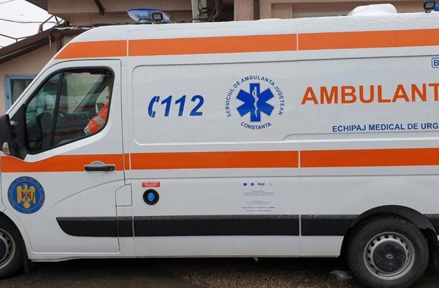 Medic de pe ambulanță, luat la bătaie pentru că a ajuns târziu la o intervenție