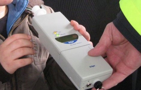 Record de alcoolemie: aproape de comă la volan, cu 4,26 alcool la mie în sânge