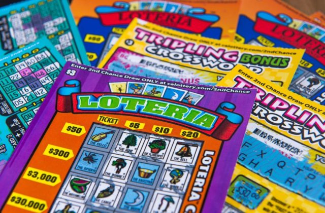 E mai bogat cu 4 milioane de dolari. A câștigat la loterie de două ori în trei ani