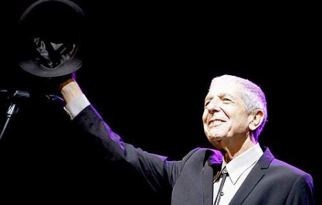 Leonard Cohen si-a anulat un concert, dupa ce a lesinat pe scena