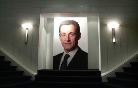 Procesul de culturalizare continua: Sarkozy citeste Marcel Proust