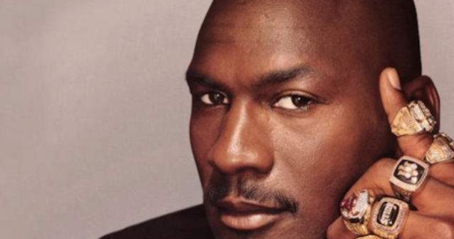 Michael Jordan implineste 50 de ani