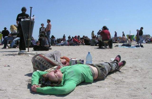 Bugetarii ar putea avea sase zile libere, intre 1 si 6 mai