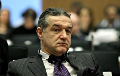 Becali, in plen: Nu demisionez din Parlament, nu am facut acea fapta pentru care am fost condamnat