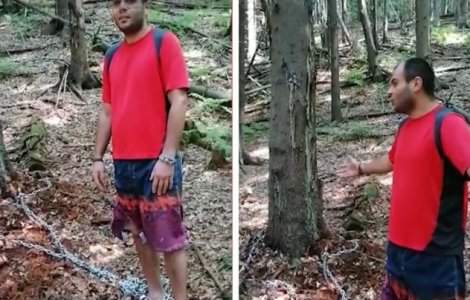 S-a legat cu un lanț de un copac și nu s-a mai putut dezlega