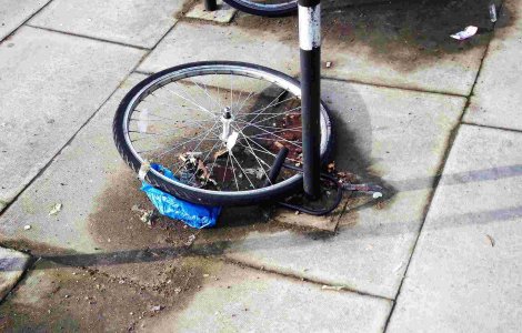 Un bucureștean a fost prins că fura biciclete la câteva zile după ce a ieșit din închisoare