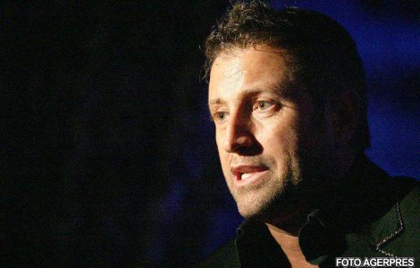 Se insoara Botezatu?