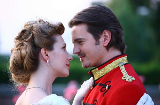 Adela Popescu si Cornel Ilie, o noua colaborare