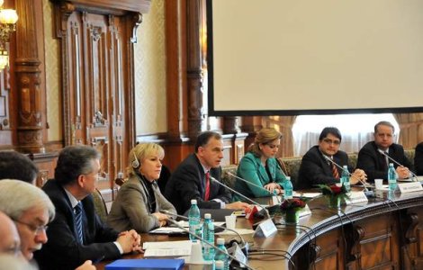 Senatul a economisit 800 de milioane de lei prin renegocierea preturilor pentru cazare