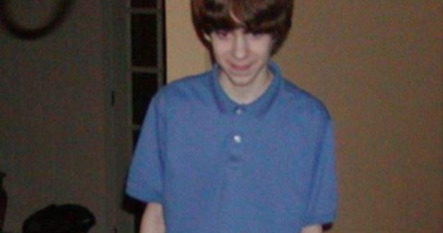 Presa din SUA: Autorul masacrului de la Newtown se considera in competitie cu Breivik