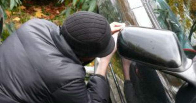 Franta: UMP denunta explozia furturilor imputate delincventilor de origine romana