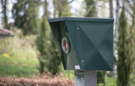 O femeie a fost prinsă de radar cu... 703 km/h. Ce amendă a primit aceasta