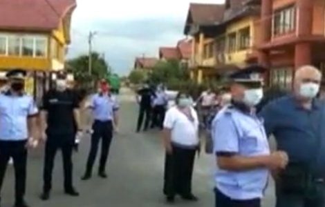 Focar de Covid-19 într-un cartier din Târgu Jiu. Oamenii refuză internarea