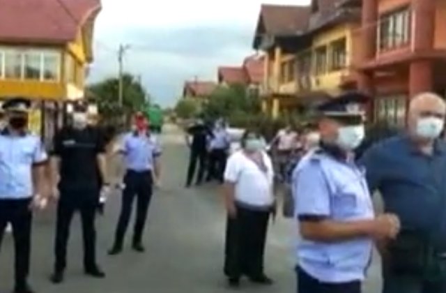 Focar de Covid-19 într-un cartier din Târgu Jiu. Oamenii refuză internarea în spital