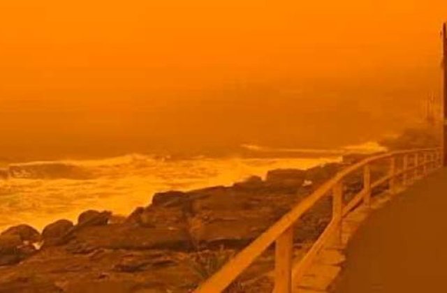 VIDEO: Orasul Sydney, inecat in nori de praf