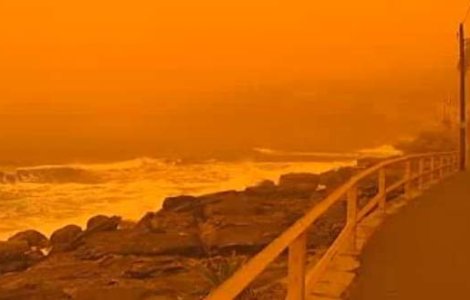 VIDEO: Orasul Sydney, inecat in nori de praf