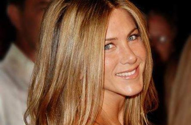 Jennifer Aniston vrea un copil