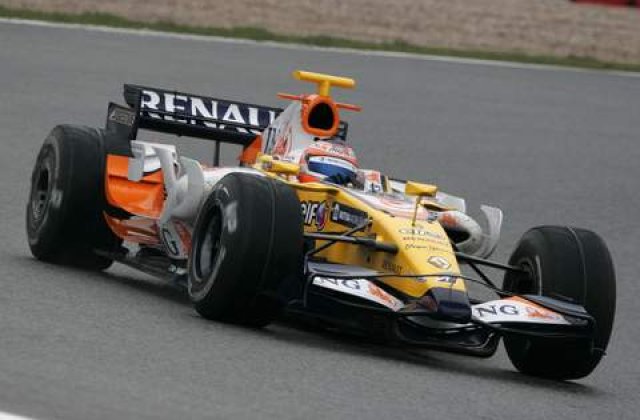F1: Renault ramane in competitie