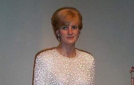 "La Princesse et le President": Lady Di, iubita fostului presedinte Valery Giscard d'Estaing