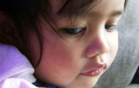 Banca obligata sa achite 4500 de euro dupa ce a terorizat PSIHIC o fetita de 9 ani