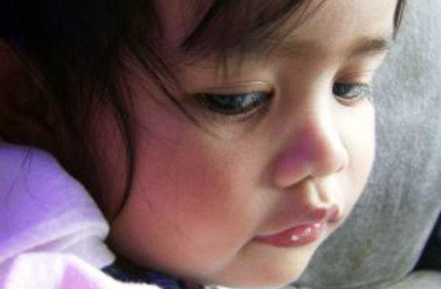 Banca obligata sa achite 4500 de euro dupa ce a terorizat PSIHIC o fetita de 9 ani