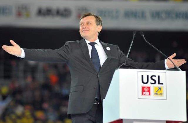 A inceput Congresul PNL. Antonescu, singurul candidat la functia de presedinte