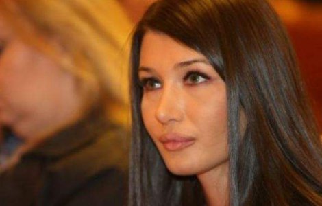 S-a confirmat: Elena Basescu este insarcinata